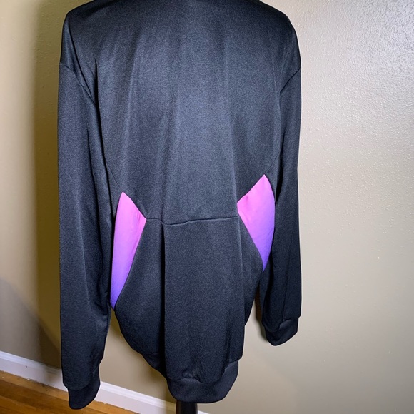 NWT, Adidas zip up track top, Mens XL - Picture 3 of 6